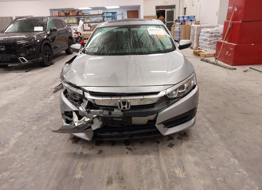 Photo 12 of 2017 Honda Civic EX (VIN 19XFC2F75HE033712)