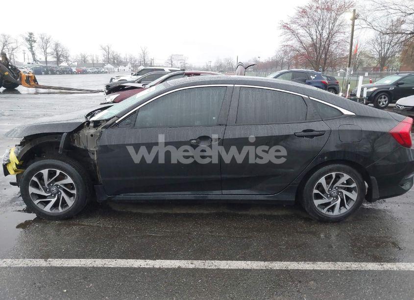 Photo 14 of 2017 Honda Civic EX (VIN 19XFC2F75HE058478)