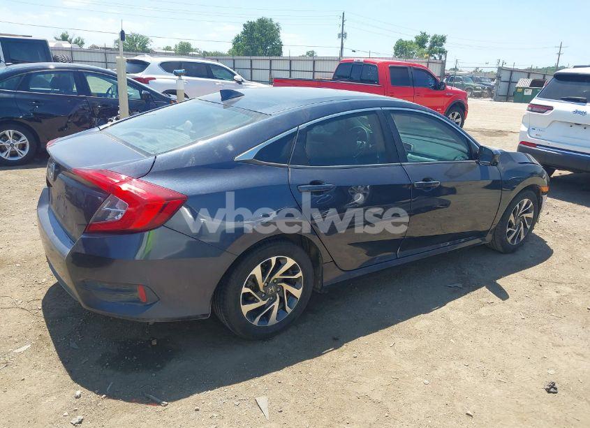 Photo 4 of 2017 Honda Civic EX (VIN 19XFC2F75HE064801)