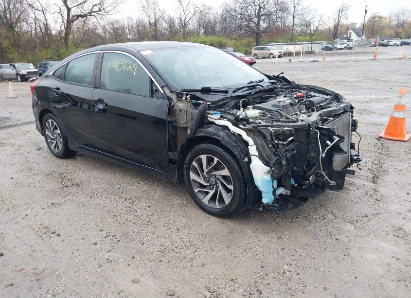 2017 Honda Civic EX (VIN 19XFC2F75HE076544) main photo