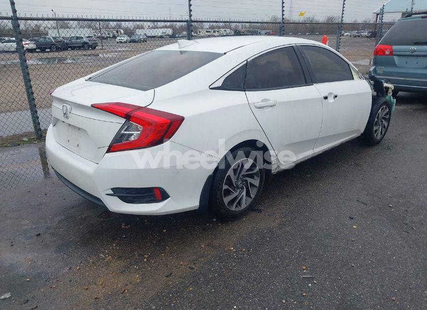 Photo 4 of 2017 Honda Civic EX (VIN 19XFC2F75HE080691)