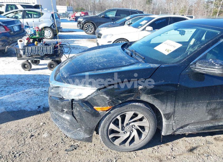 Photo 6 of 2017 Honda Civic EX (VIN 19XFC2F75HE232954)