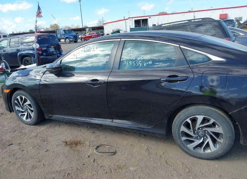 Photo 14 of 2016 Honda Civic EX (VIN 19XFC2F76GE042983)