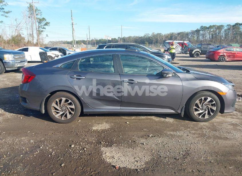 Photo 13 of 2016 Honda Civic EX (VIN 19XFC2F76GE047309)