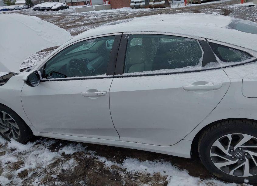 Photo 14 of 2016 Honda Civic EX (VIN 19XFC2F76GE071321)