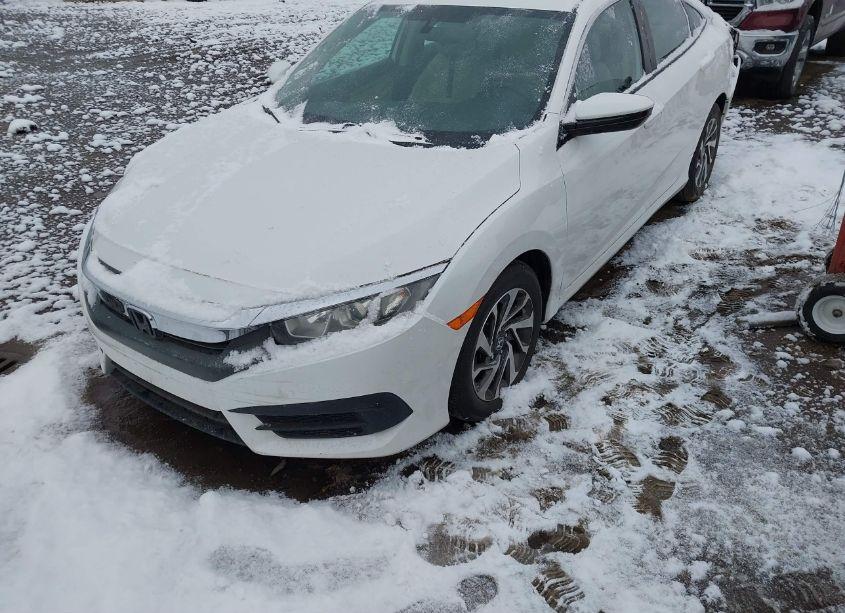 Photo 2 of 2016 Honda Civic EX (VIN 19XFC2F76GE071321)