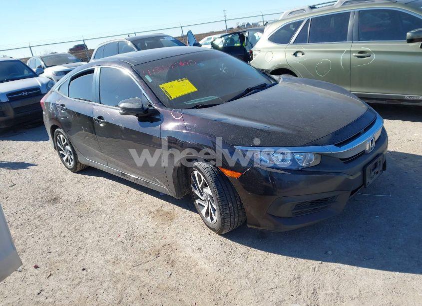 2016 Honda Civic EX (VIN 19XFC2F76GE071836) main photo