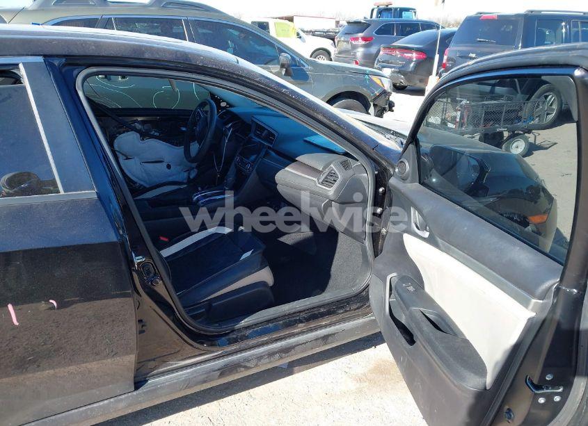 Photo 5 of 2016 Honda Civic EX (VIN 19XFC2F76GE071836)