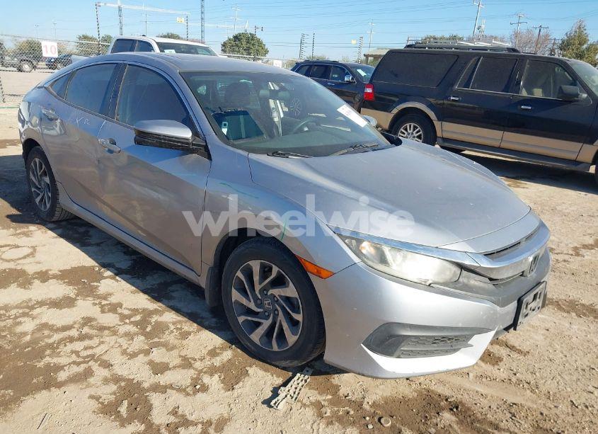 2016 Honda Civic EX (VIN 19XFC2F76GE082576) main photo