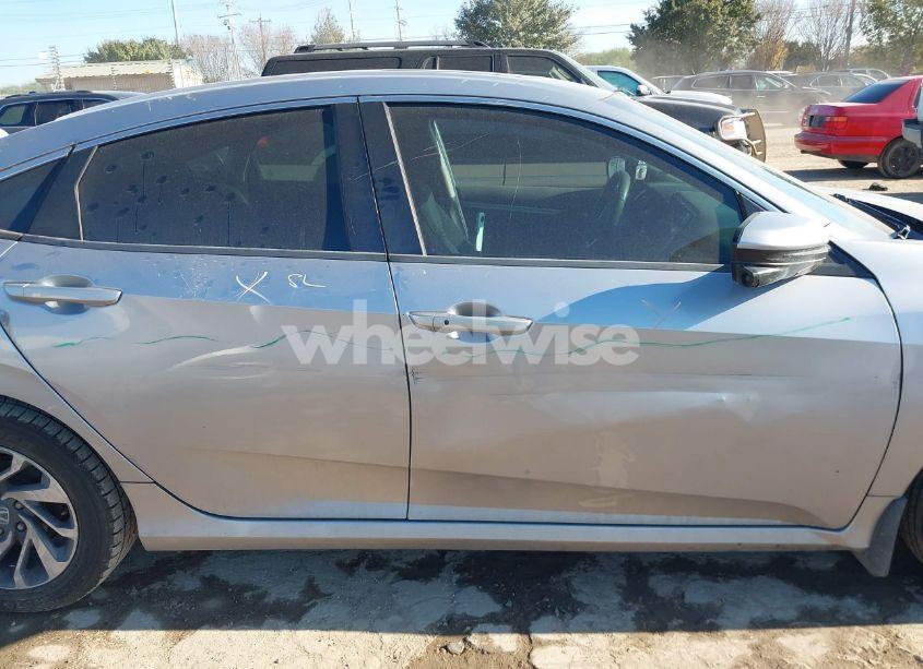 Photo 14 of 2016 Honda Civic EX (VIN 19XFC2F76GE082576)