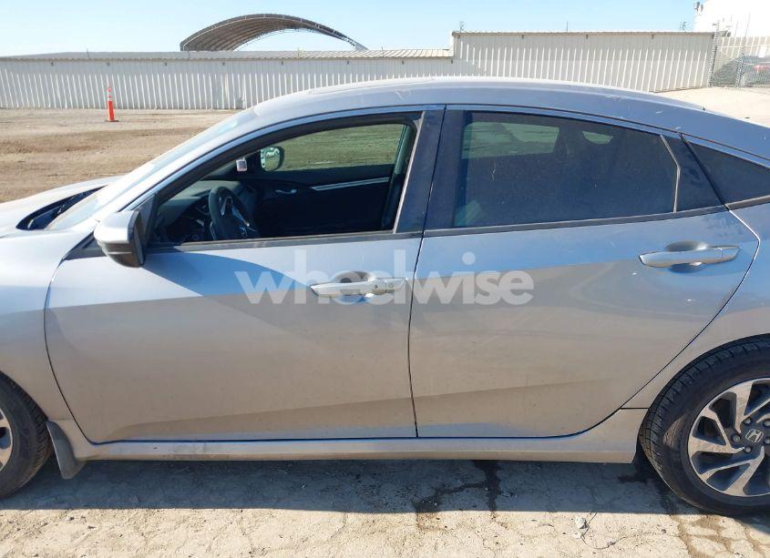 Photo 15 of 2016 Honda Civic EX (VIN 19XFC2F76GE082576)
