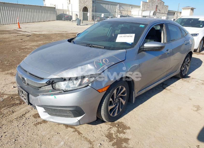 Photo 2 of 2016 Honda Civic EX (VIN 19XFC2F76GE082576)