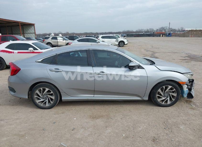 Photo 13 of 2016 Honda Civic EX (VIN 19XFC2F76GE225879)