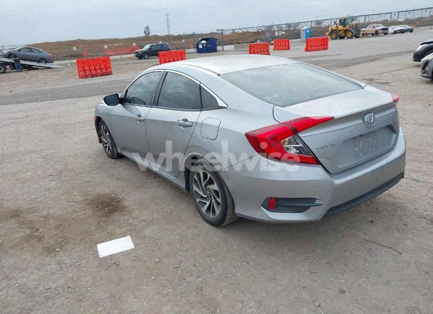 Photo 3 of 2016 Honda Civic EX (VIN 19XFC2F76GE225879)