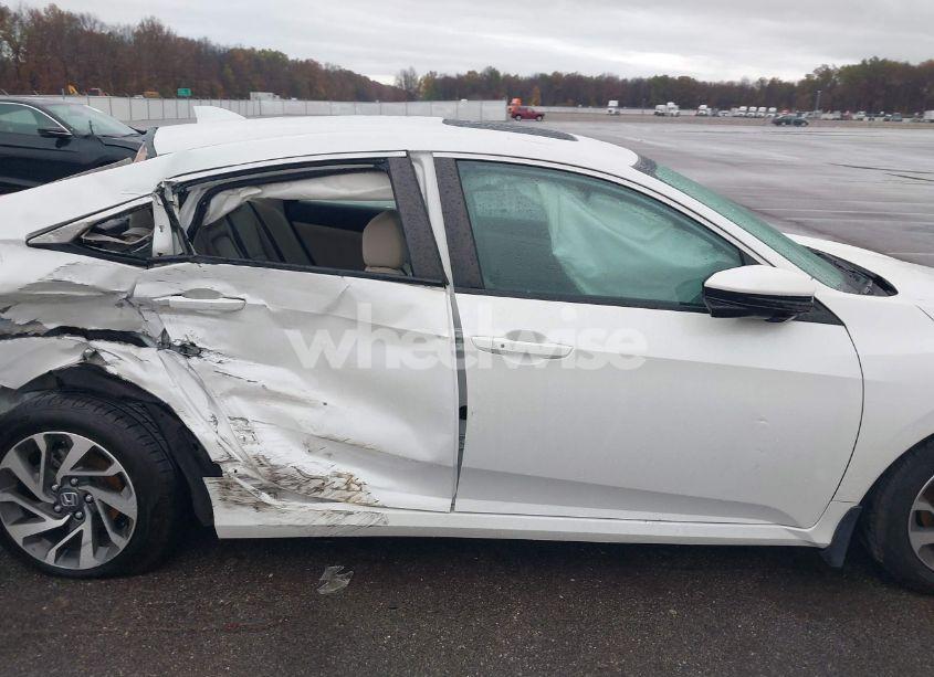Photo 13 of 2017 Honda Civic EX (VIN 19XFC2F76HE014182)