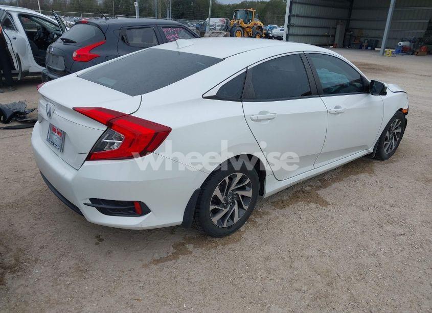 Photo 4 of 2017 Honda Civic EX (VIN 19XFC2F76HE016434)