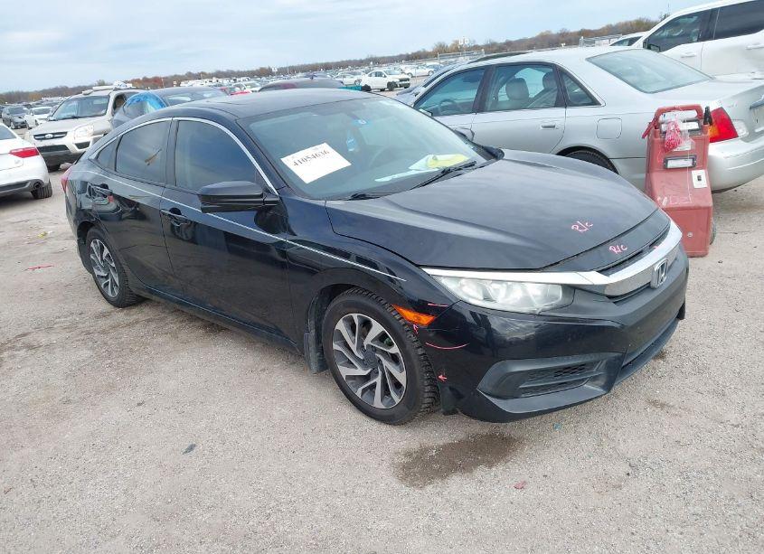 2017 Honda Civic EX (VIN 19XFC2F76HE018409) main photo