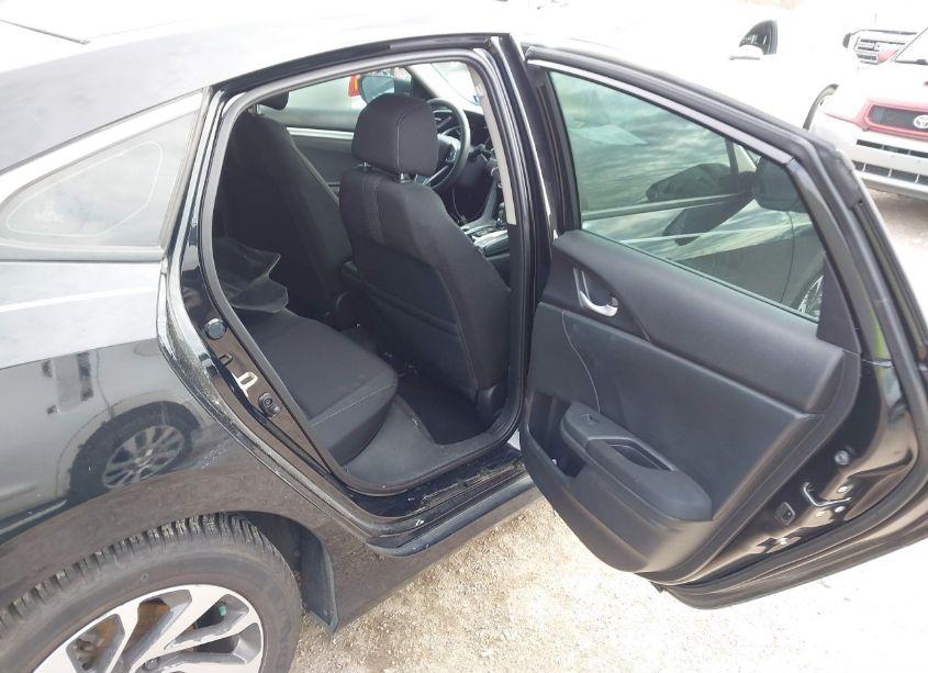 Photo 8 of 2017 Honda Civic EX (VIN 19XFC2F76HE018409)