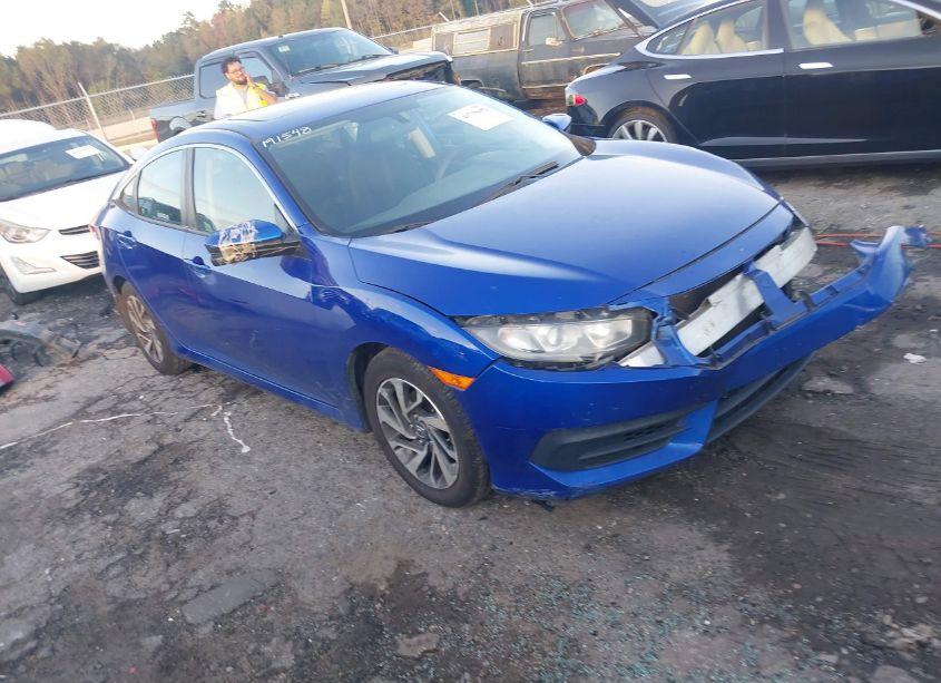 2017 Honda Civic EX (VIN 19XFC2F76HE021875) main photo