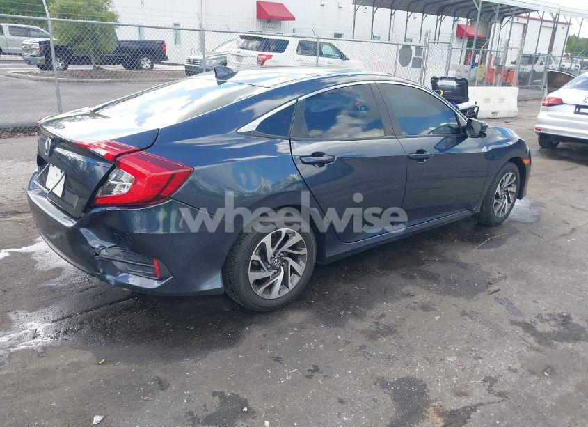 Photo 4 of 2017 Honda Civic EX (VIN 19XFC2F76HE034626)