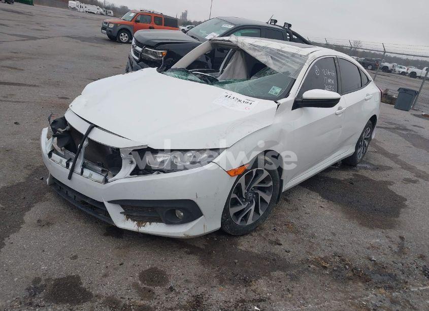 Photo 2 of 2017 Honda Civic EX (VIN 19XFC2F76HE202376)