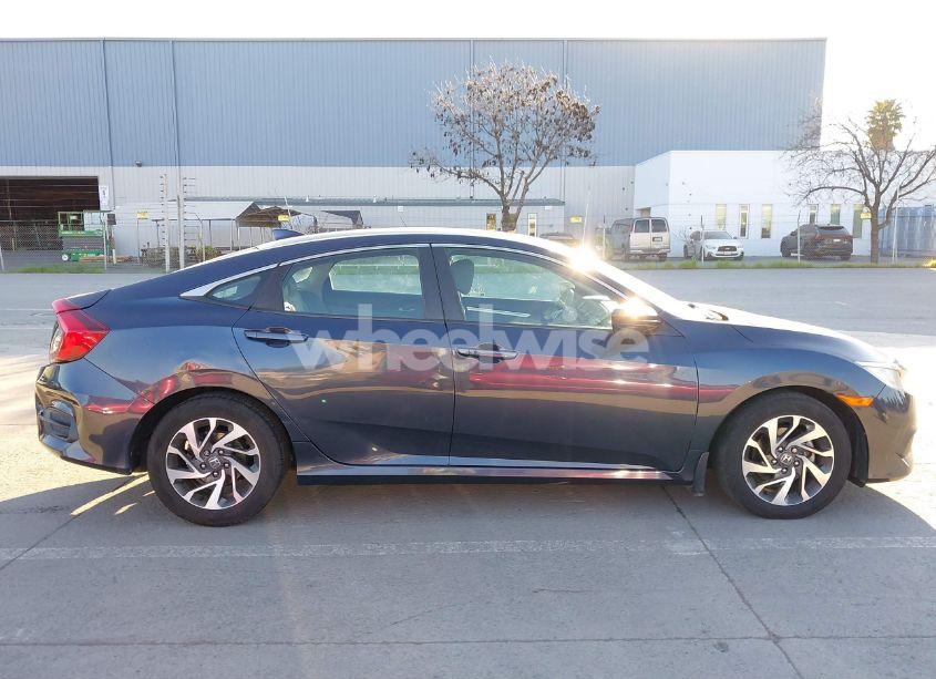 Photo 13 of 2017 Honda Civic EX (VIN 19XFC2F76HE208856)