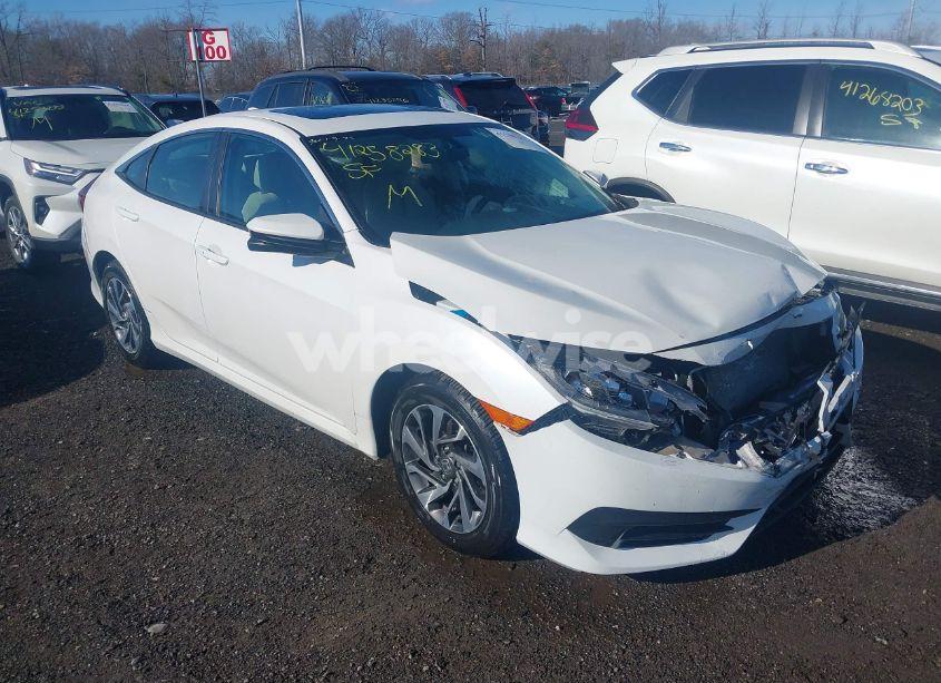 2017 Honda Civic EX (VIN 19XFC2F76HE211871) main photo