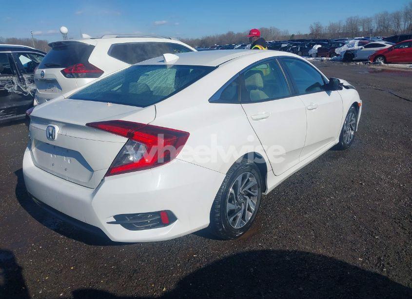 Photo 4 of 2017 Honda Civic EX (VIN 19XFC2F76HE211871)