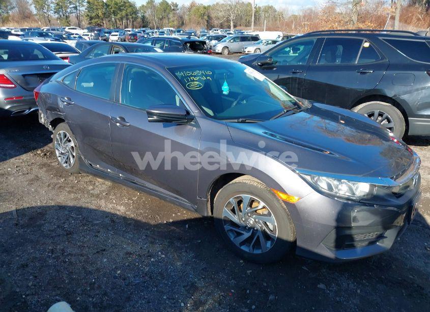 Photo 13 of 2017 Honda Civic EX (VIN 19XFC2F76HE227407)