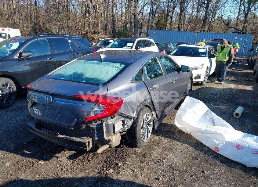 Photo 4 of 2017 Honda Civic EX (VIN 19XFC2F76HE227407)