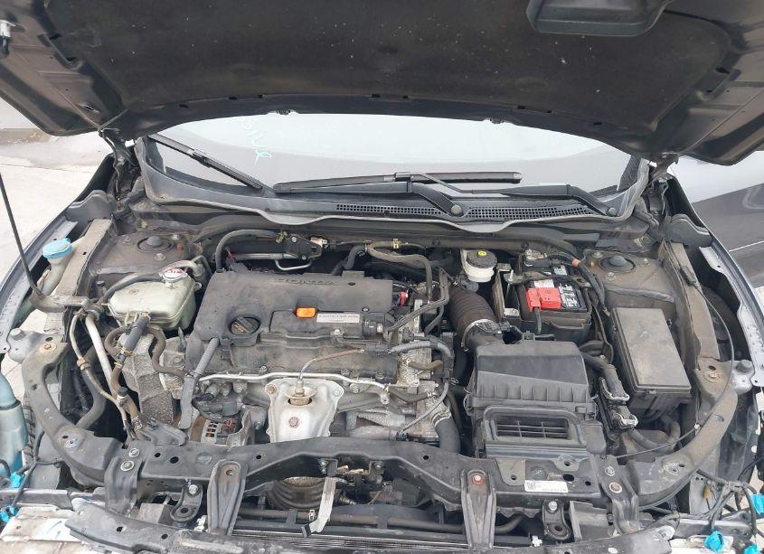 Photo 10 of 2018 Honda Civic EX (VIN 19XFC2F76JE002121)