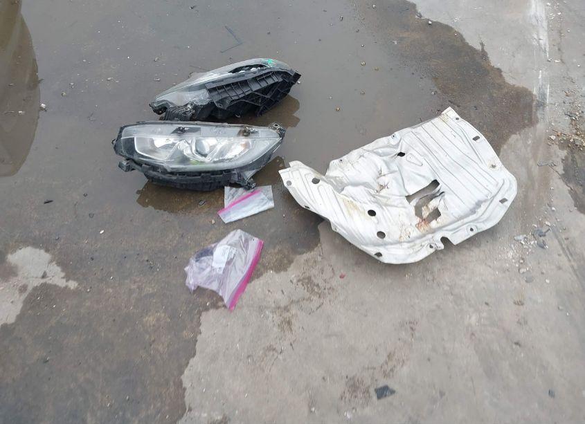 Photo 12 of 2018 Honda Civic EX (VIN 19XFC2F76JE002121)