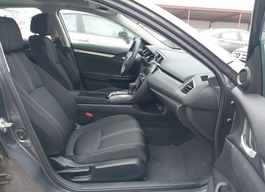 Photo 5 of 2018 Honda Civic EX (VIN 19XFC2F76JE002121)