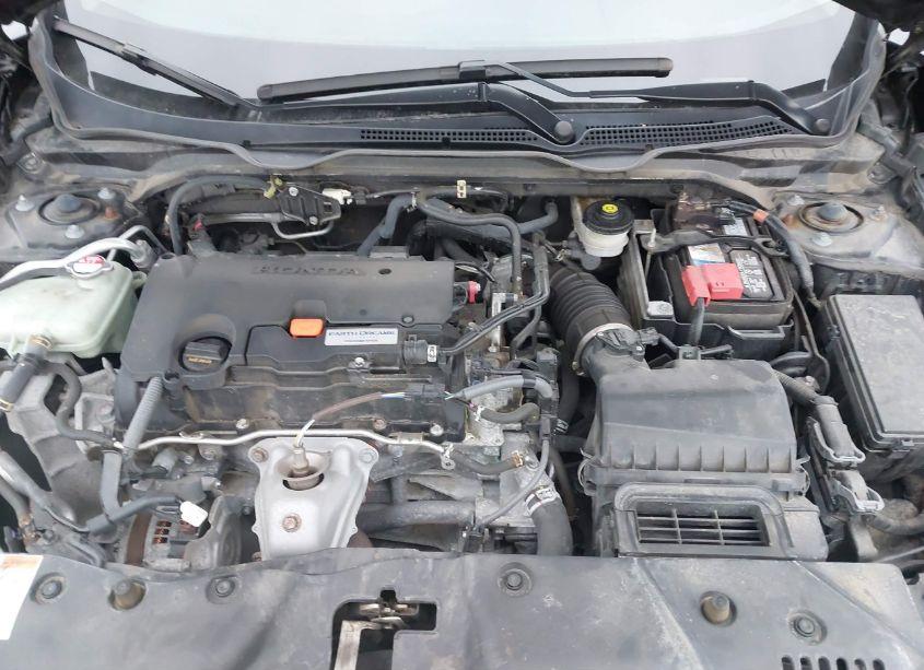 Photo 10 of 2018 Honda Civic EX (VIN 19XFC2F76JE018996)