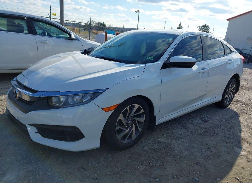 Photo 2 of 2018 Honda Civic EX (VIN 19XFC2F76JE032557)
