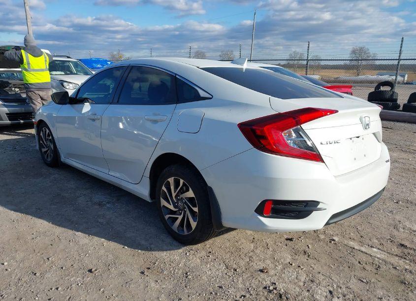 Photo 3 of 2018 Honda Civic EX (VIN 19XFC2F76JE032557)