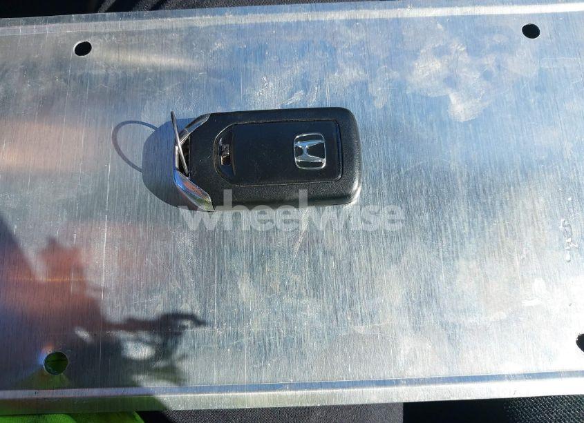 Photo 11 of 2018 Honda Civic EX (VIN 19XFC2F76JE039444)