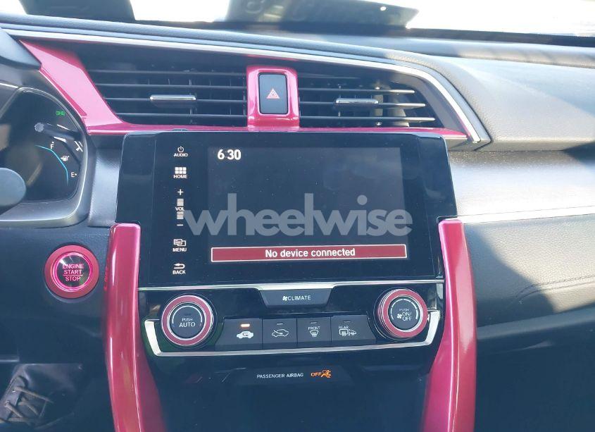 Photo 18 of 2018 Honda Civic EX (VIN 19XFC2F76JE206921)