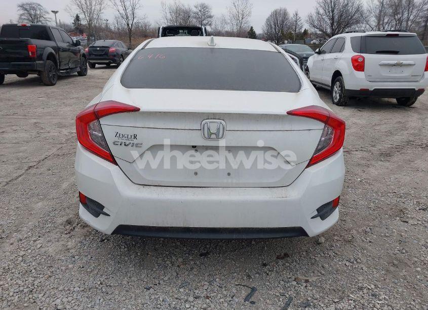 Photo 16 of 2018 Honda Civic EX (VIN 19XFC2F76JE207843)