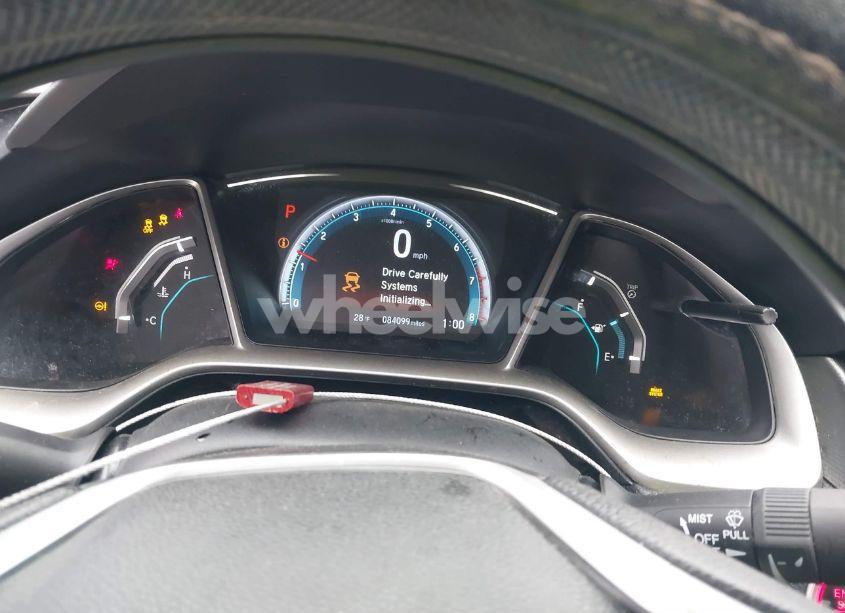 Photo 7 of 2018 Honda Civic EX (VIN 19XFC2F76JE207843)