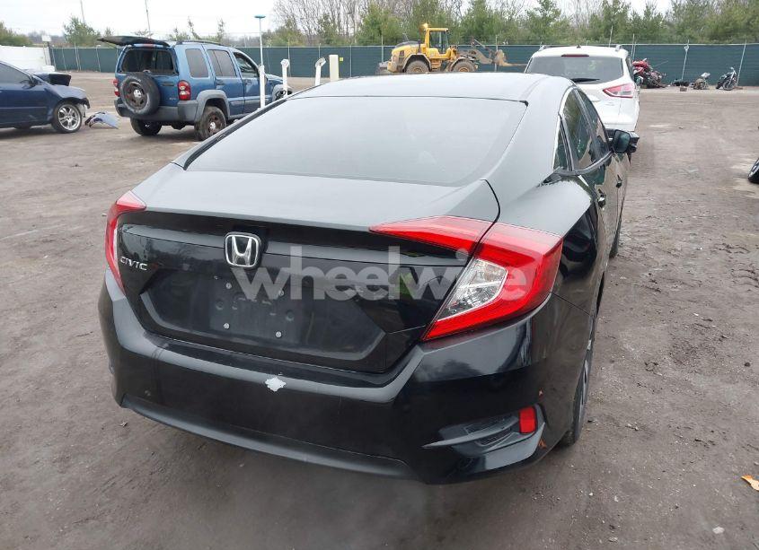 Photo 4 of 2016 Honda Civic EX (VIN 19XFC2F77GE004825)