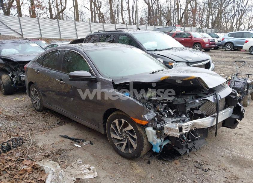 2016 Honda Civic EX (VIN 19XFC2F77GE235515) main photo