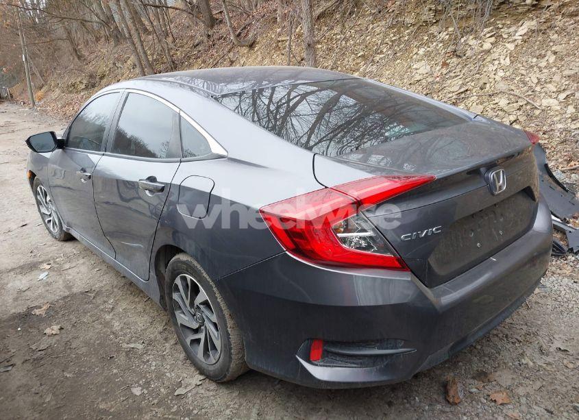 Photo 3 of 2016 Honda Civic EX (VIN 19XFC2F77GE235515)
