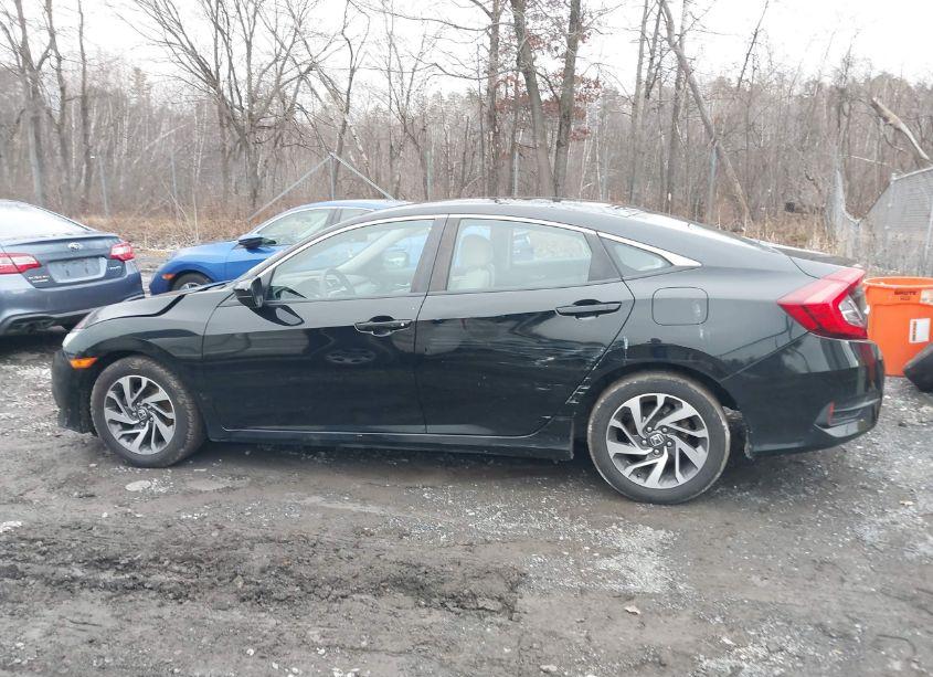 Photo 14 of 2016 Honda Civic EX (VIN 19XFC2F77GE237667)