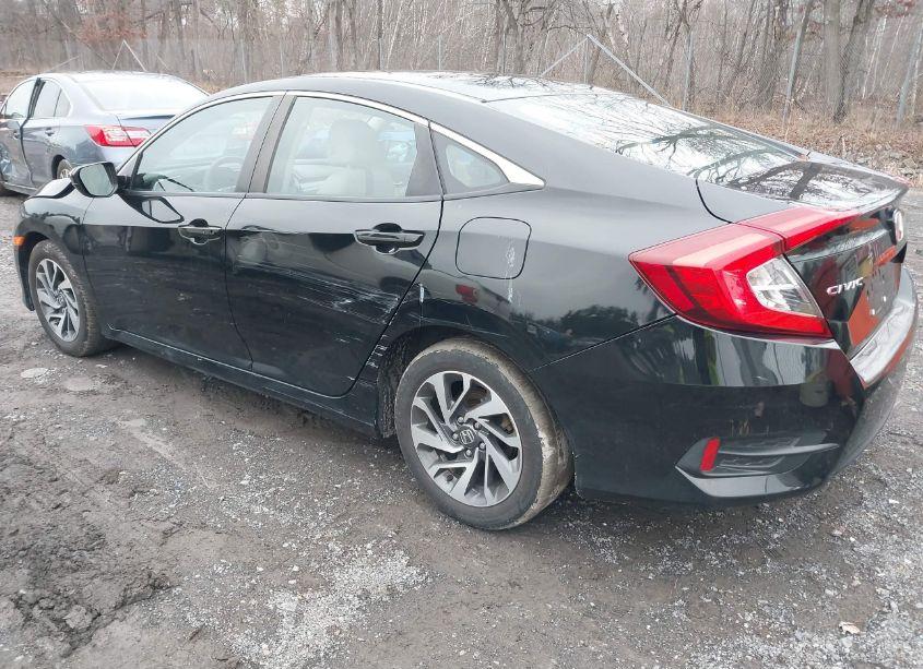 Photo 3 of 2016 Honda Civic EX (VIN 19XFC2F77GE237667)