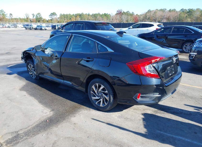 Photo 3 of 2017 Honda Civic EX (VIN 19XFC2F77HE018077)