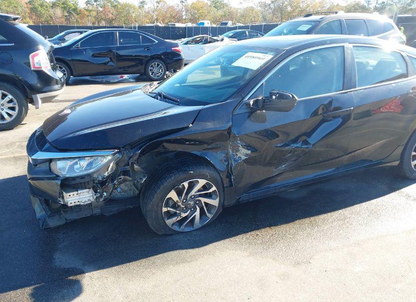 Photo 6 of 2017 Honda Civic EX (VIN 19XFC2F77HE018077)