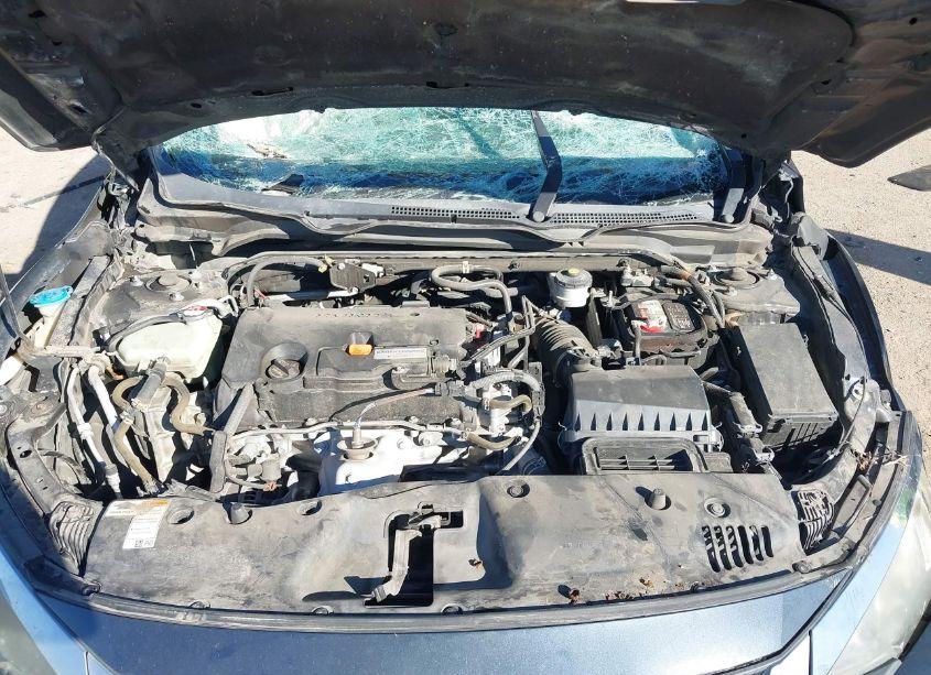 Photo 10 of 2017 Honda Civic EX (VIN 19XFC2F77HE030326)