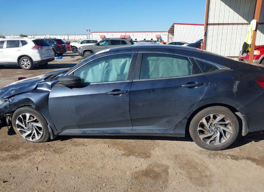 Photo 14 of 2017 Honda Civic EX (VIN 19XFC2F77HE030326)