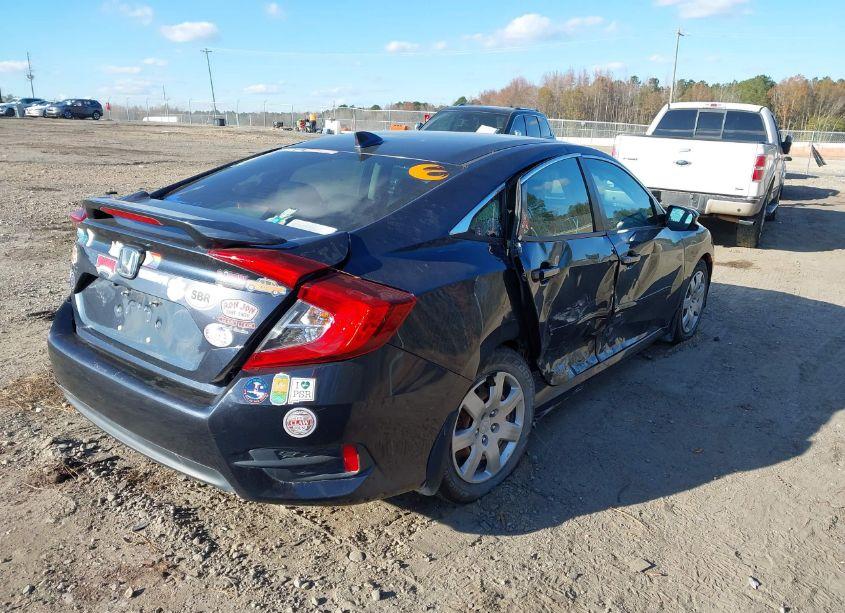 Photo 4 of 2017 Honda Civic EX (VIN 19XFC2F77HE051502)